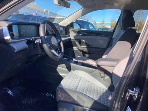 New 2026 Volkswagen Tiguan S AWD/4WD image 8