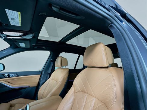 Used 2023 BMW X5 M50i w/ Executive Package image 24