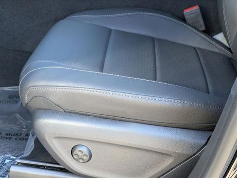 New 2026 Mercedes-Benz GLE 350 4MATIC image 4