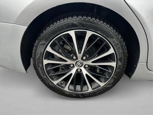Used 2019 Toyota Camry SE image 26