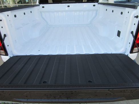 New 2026 Chevrolet Colorado W/T w/ WT Custom Package RWD image 15