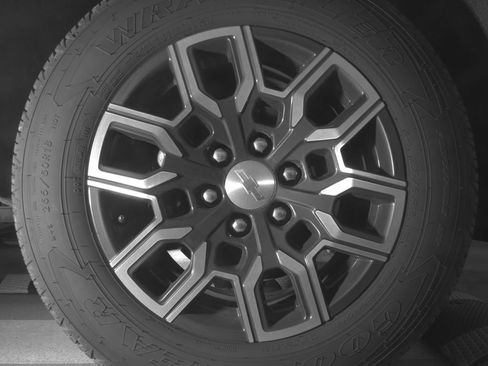 Used 2023 Chevrolet Colorado LT w/ LT Convenience Package III RWD image 12