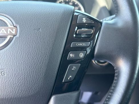 Used 2023 Nissan Armada SL w/ Captain's Chairs Package image 18