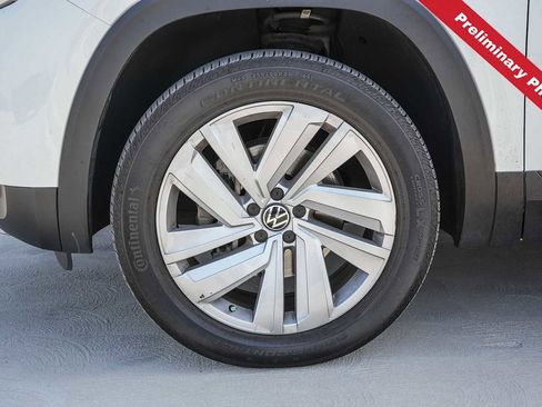 Used 2020 Volkswagen Atlas Cross Sport SE w/ Towing Package AWD/4WD image 12