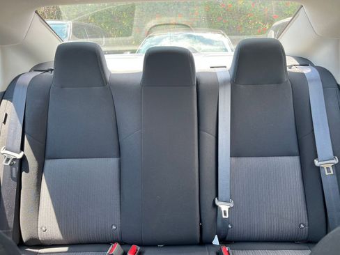 Used 2025 Nissan Sentra SV FWD image 38