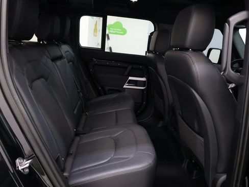 Used 2023 Land Rover Defender 110 SE image 75
