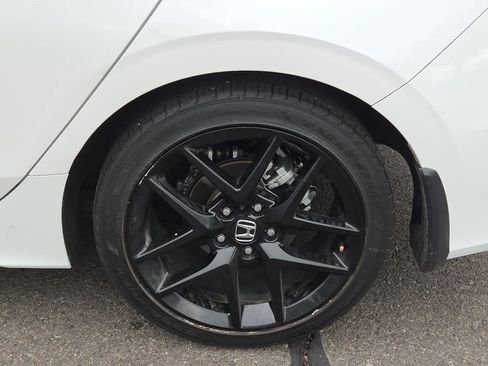 Used 2025 Honda Civic Sport image 16
