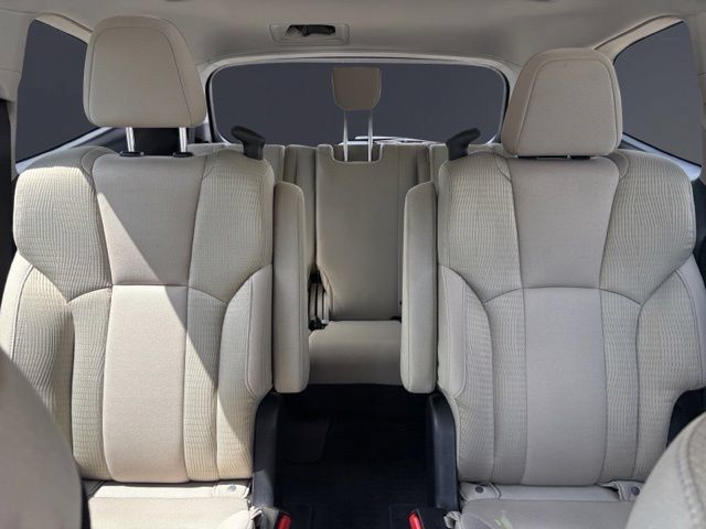 Used 2020 Subaru Ascent Premium w/ Convenience Package AWD/4WD image 13