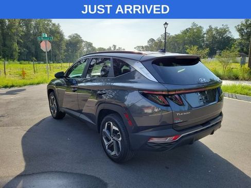 Used 2023 Hyundai Tucson SEL w/ Convenience Package AWD/4WD image 3