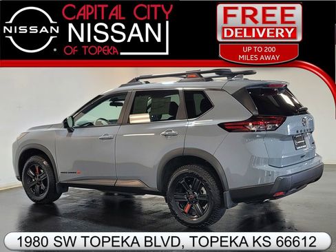 Certified 2025 Nissan Rogue SV AWD/4WD image 28