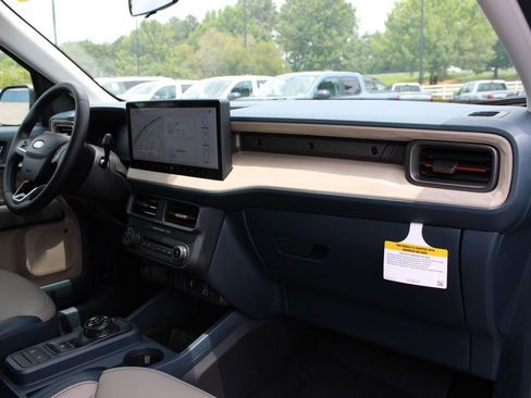 New 2026 Ford Maverick Lariat w/ 4K Tow Package AWD/4WD image 7