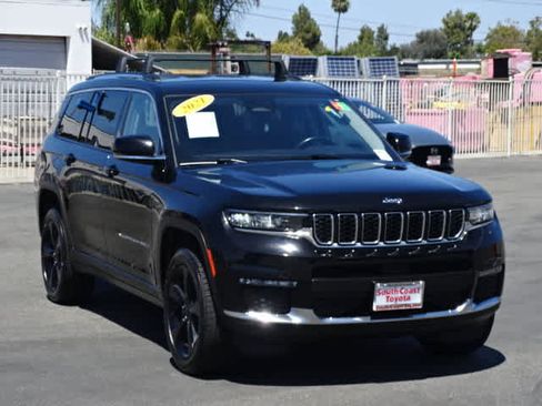 Used 2021 Jeep Grand Cherokee L Limited RWD image 2