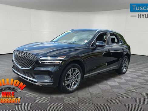 Used 2025 Genesis GV70 2.5T AWD/4WD image 3