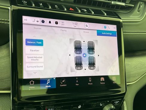 Used 2023 Jeep Grand Cherokee L Limited w/ Black Appearance Package image 36