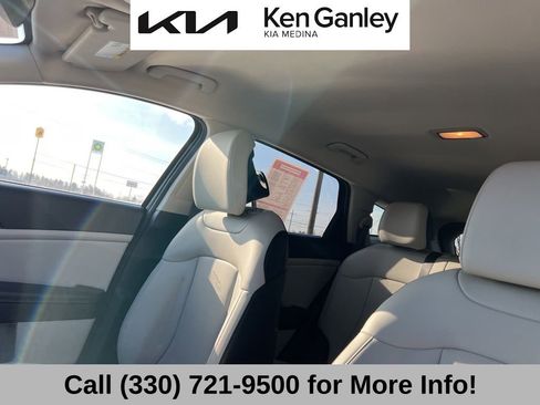 Certified 2025 Kia Sportage EX image 43