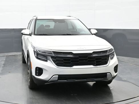 Used 2024 Kia Seltos SX image 7