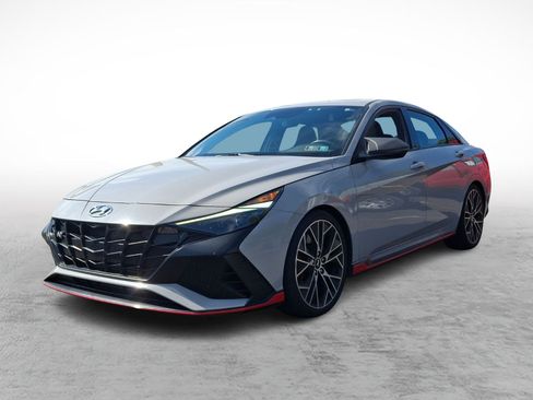 Used 2023 Hyundai Elantra N FWD image 3