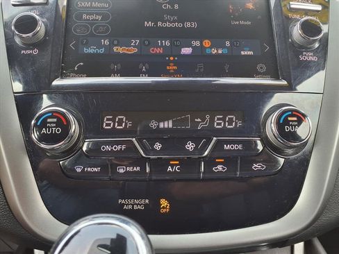 Used 2023 Nissan Murano SV image 19