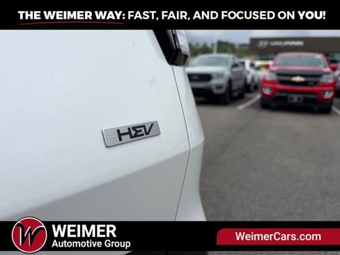 Used 2024 Kia Sportage LX AWD/4WD image 14