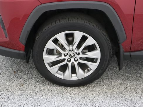 Used 2024 Toyota RAV4 XLE Premium FWD image 11