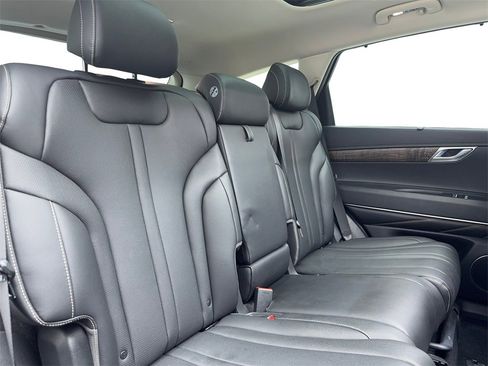 Used 2024 Genesis GV80 3.5T image 45
