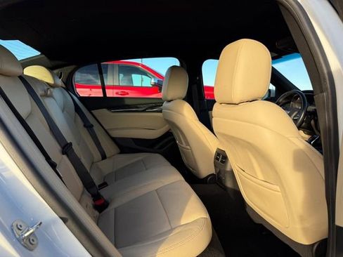 Used 2023 Cadillac CT5 Luxury image 11