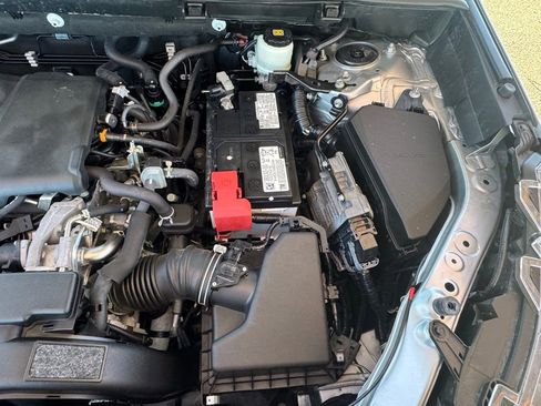 Used 2021 Toyota RAV4 XLE image 38