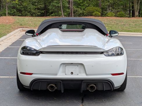 Certified 2024 Porsche 718 Boxster Spyder RS RWD image 21