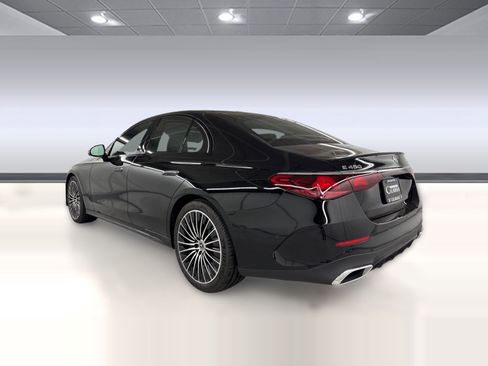 New 2026 Mercedes-Benz E 450 4MATIC Sedan image 3