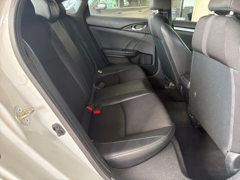 Used 2020 Honda Civic Sport image 29