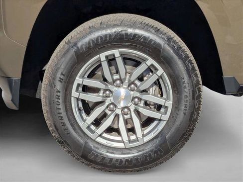 Used 2023 Chevrolet Colorado LT image 22