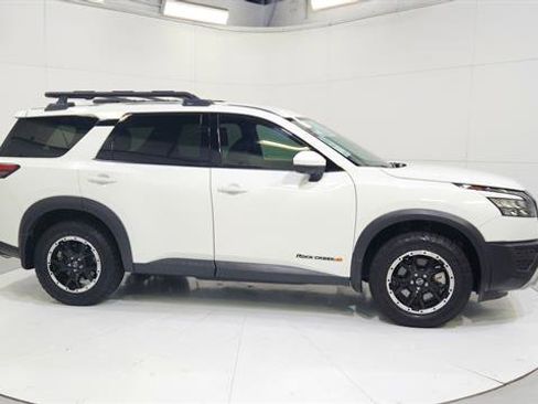 Certified 2023 Nissan Pathfinder Rock Creek AWD/4WD image 9
