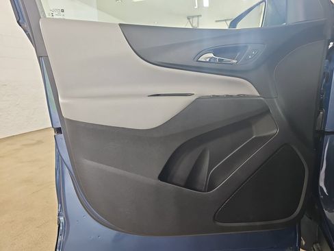 Certified 2024 Chevrolet Equinox LS w/ LS Convenience Package FWD image 31