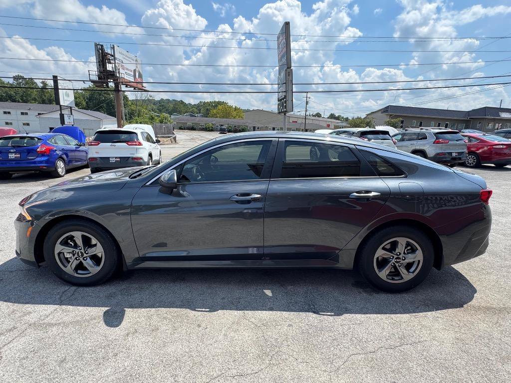 Used 2022 Kia K5 LXS FWD image 7