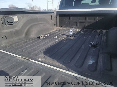 Used 2023 RAM 3500 Big Horn w/ Level 1 Equipment Group image 9