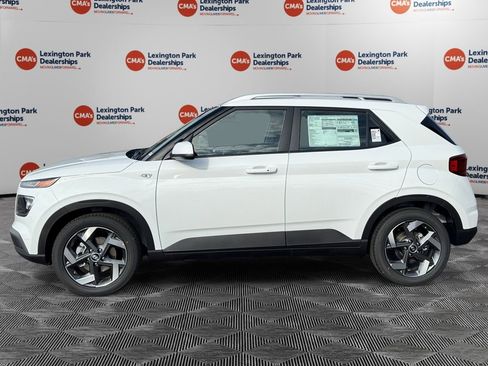 New 2026 Hyundai Venue SEL image 4