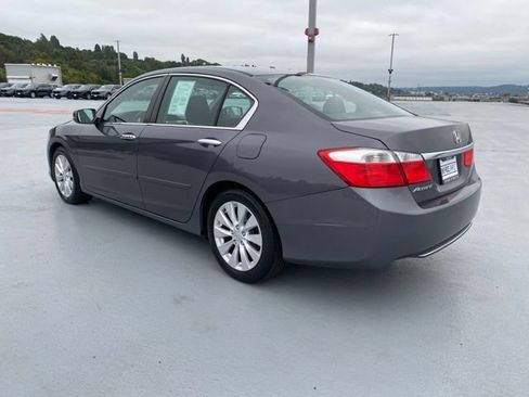 Used 2015 Honda Accord EX image 6