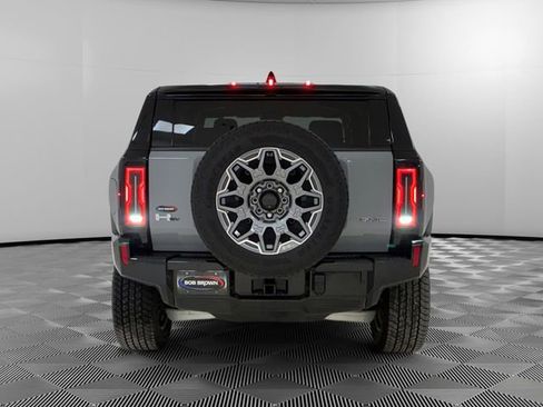 Used 2024 GMC Hummer EV 3X image 4
