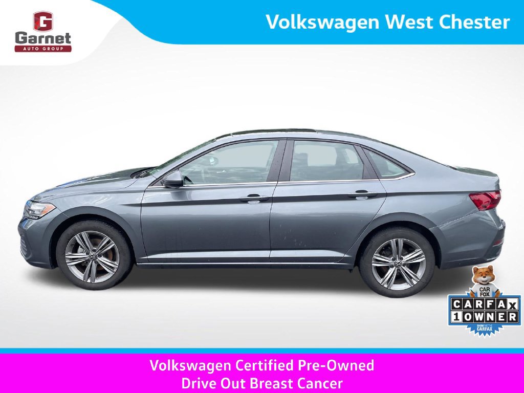 Certified 2024 Volkswagen Jetta SE w/ Panoramic Sunroof Package FWD image 2