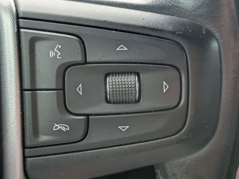 Used 2021 GMC Yukon SLT w/ SLT Luxury Plus Package image 17