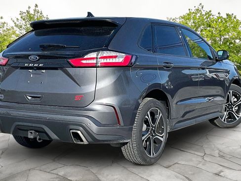 Certified 2024 Ford Edge ST image 13