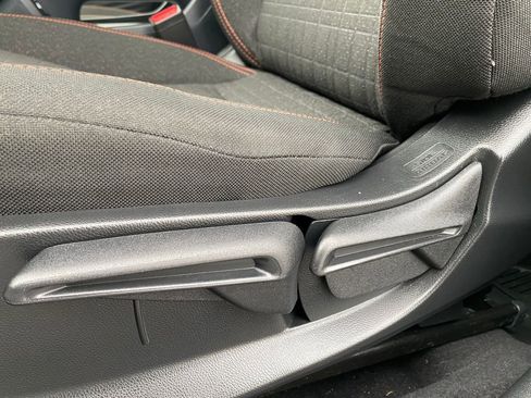 Certified 2023 Honda HR-V Sport image 9