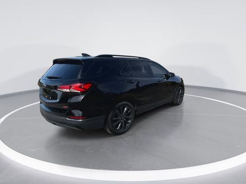 Used 2023 Chevrolet Equinox RS w/ RS Leather Package image 11