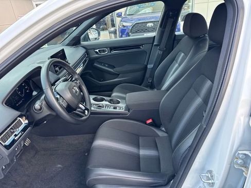Certified 2025 Honda Civic Sport image 3