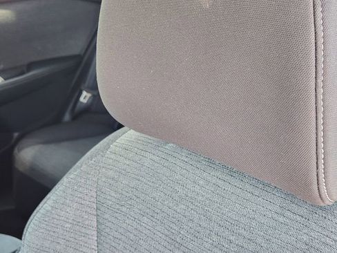 Used 2023 Nissan Rogue SV image 16