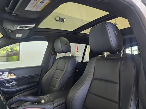 Used 2022 Mercedes-Benz GLS 450 4MATIC image 26