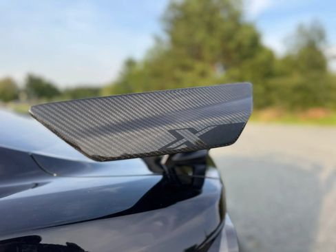 Used 2021 Chevrolet Camaro ZL1 RWD image 10