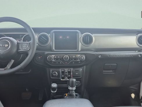 Used 2023 Jeep Wrangler Unlimited w/ Cold Weather Group AWD/4WD image 13