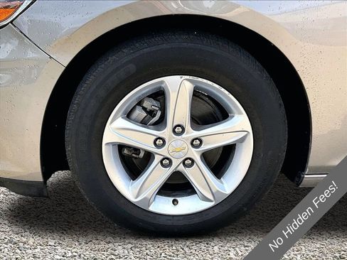 Used 2022 Chevrolet Malibu LS w/ Driver Confidence Package II FWD image 7