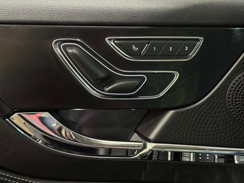 Certified 2023 Lincoln Corsair AWD w/ Equipment Group 101A image 10